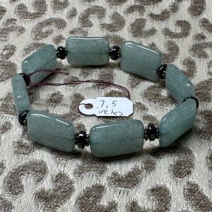 Green Avdenturine & Hematite Natural Crystal Gemstone Stretch Bracelet
